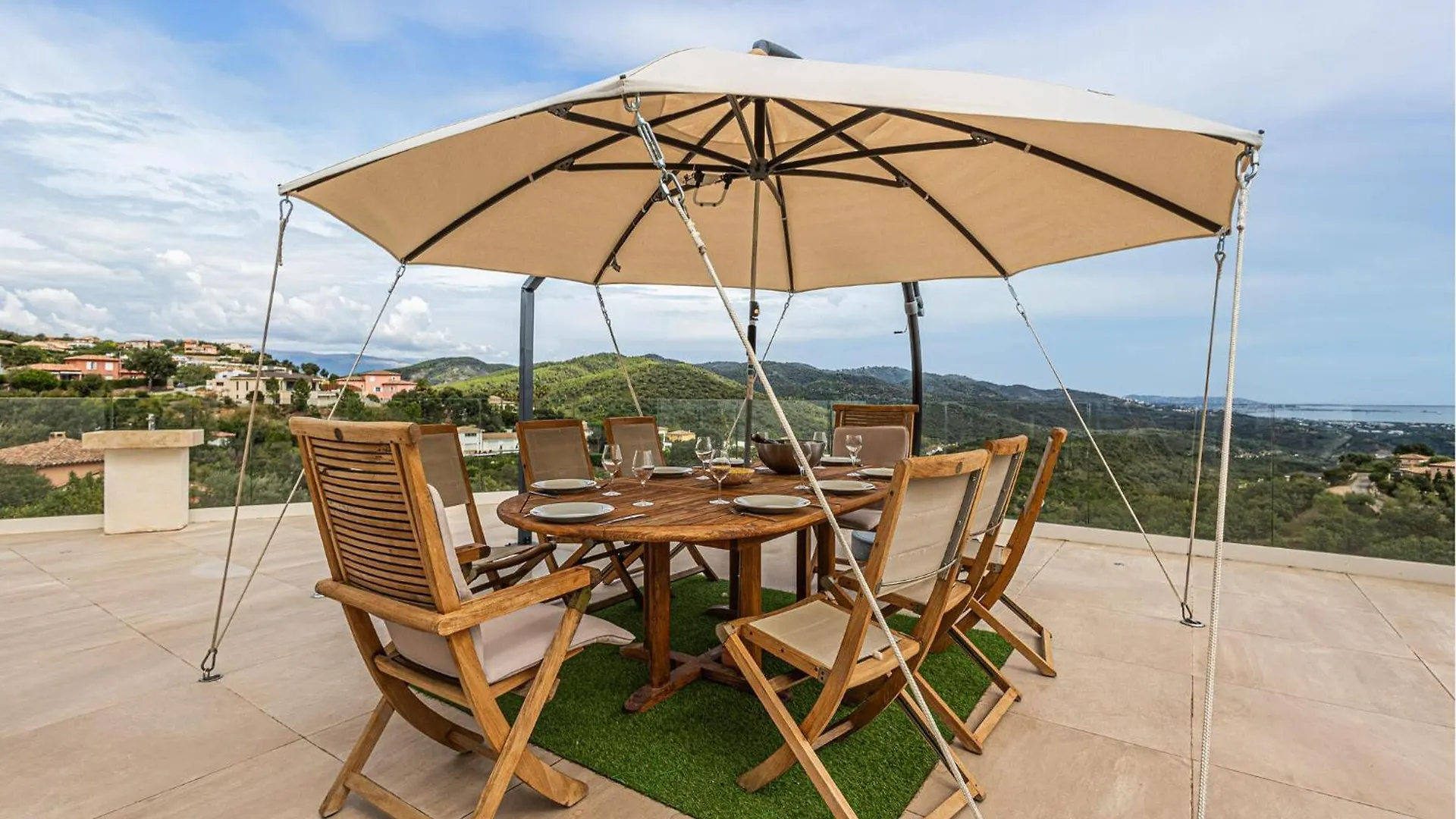 Nice Home In Les Adrets-De-Lestere With Kitchen Holiday home